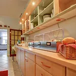 Hotel Consul 3*