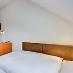 Consul 3* Kiel