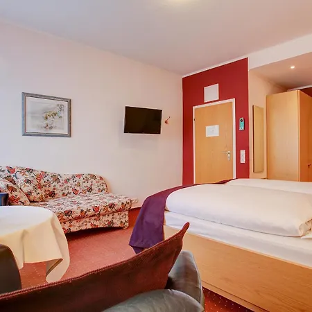Otel Consul