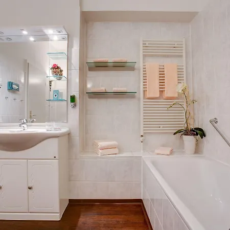 Otel Consul 3*