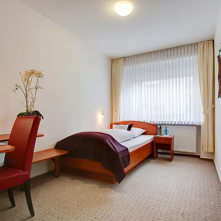 Consul Otel